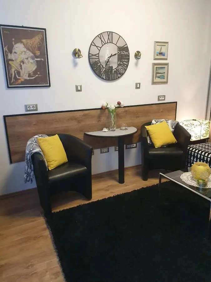Apartamento Studio Two Roses Split 0*,